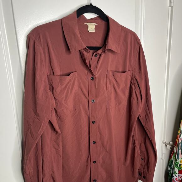 Duluth Trading Co. Women's Flexcellence Long Shirt Maroon 89809 Large - Picture 3 of 5